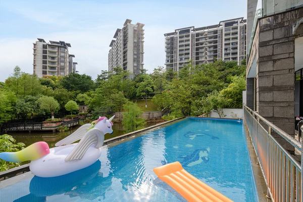 24 &nbsp;&nbsp;从化明月山溪轻奢湖景24房42床别墅【明2-2+3]